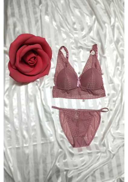 Bralet Takım Fantezi Dantel Tül Detaylı Yan Ipli Yumuşak Pedli Takım modelleri