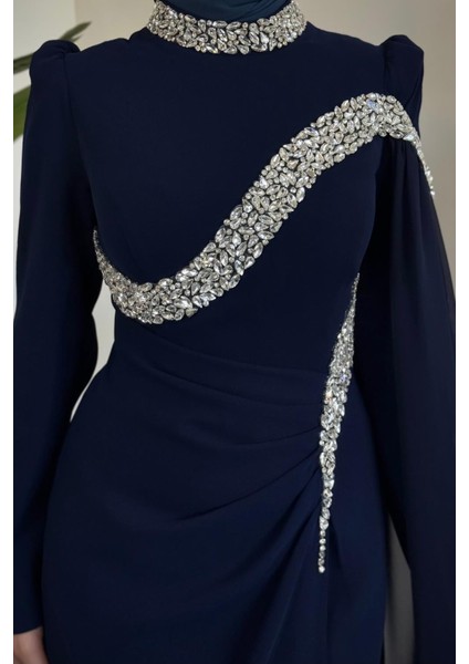 Feriha Yandan Pelerinli Taşlı Özel Tasarım Abiye Lacivert fırsatları