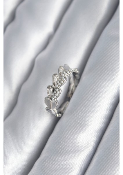 Pirinç Gümüş Renk Kalp Model Inci Detay Kadın Yüzük - TJ-BYK2982