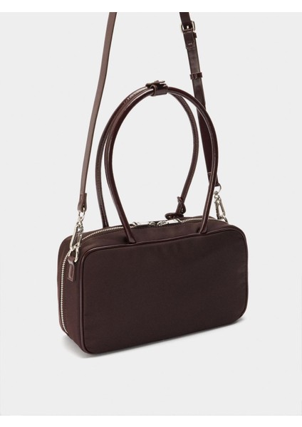 Charm'lı Teknik Kumaş Bowling Çanta fırsatları