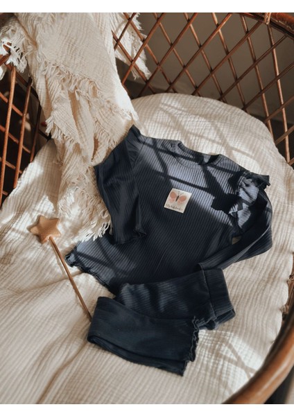 Etiket Detaylı Mevsimlik Kız Takım 1-10 Yaş Lacivert