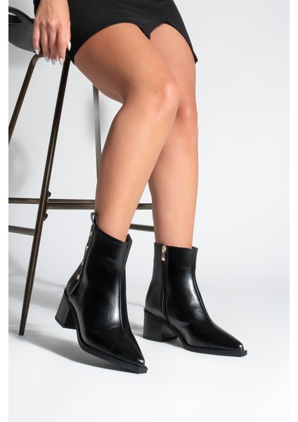 Kadın Sivri Burun Zımba Detaylı Kalın Topuklu Bot Bemoza Siyah fiyatları
