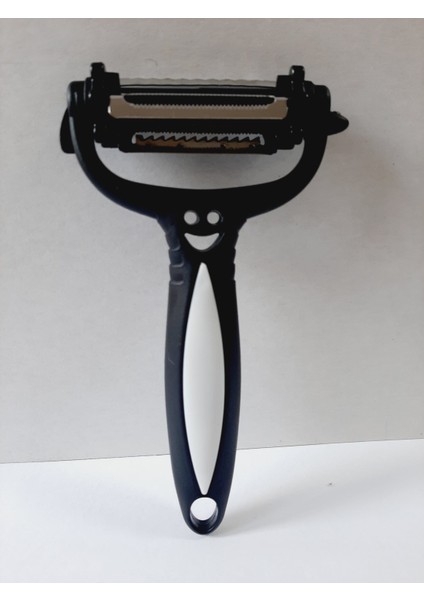 Çok Amaçlı Sebze Meyve Soyacağı Jülyen 3 Farklı Bıçaklı Sebze Soyma Aleti fiyatları