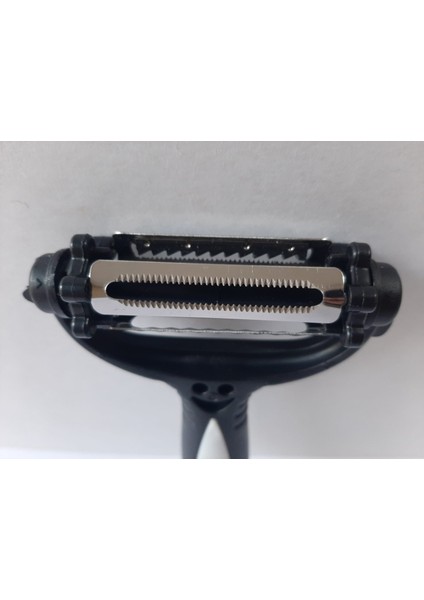 Çok Amaçlı Sebze Meyve Soyacağı Jülyen 3 Farklı Bıçaklı Sebze Soyma Aleti indirimleri