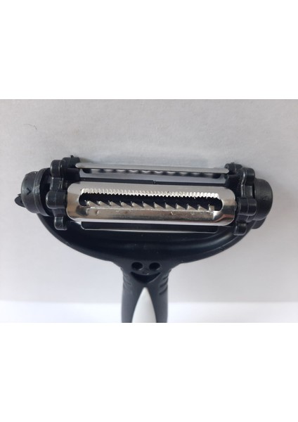 Çok Amaçlı Sebze Meyve Soyacağı Jülyen 3 Farklı Bıçaklı Sebze Soyma Aleti