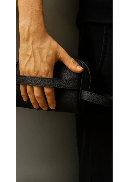 - Erkek Siyah Deri Portföy Clutch Traş Kozmetik Bakım ve Günlük El Çantası fiyatları
