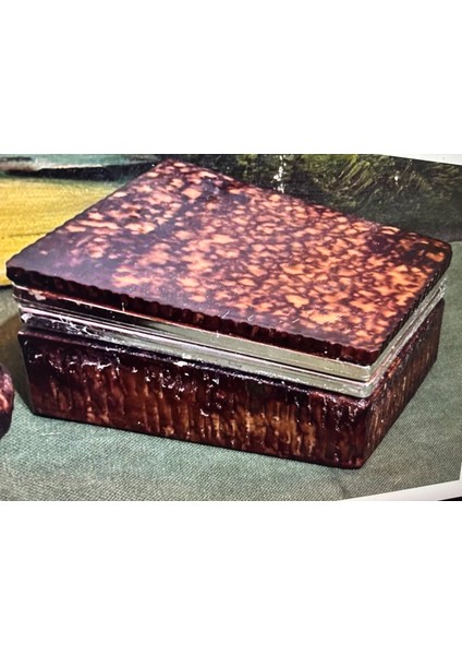 Küllük Çakmak ve Sigaralıktan Oluşan Takım - Küllük 18 cm Çapında fiyatları