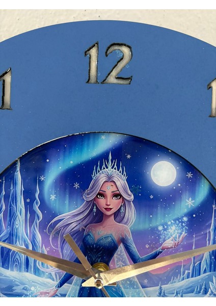 Kişiye Özel Isimli Buzlar Kraliçesi Çocuk Odası Duvar Saati | Epoksi Resimli & Rakamlı | 35 cm fırsatları