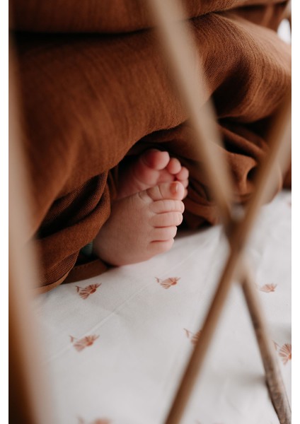 Park Yatak Müslin Nevresim Takımı (80X110) | Simple Brown Leaves