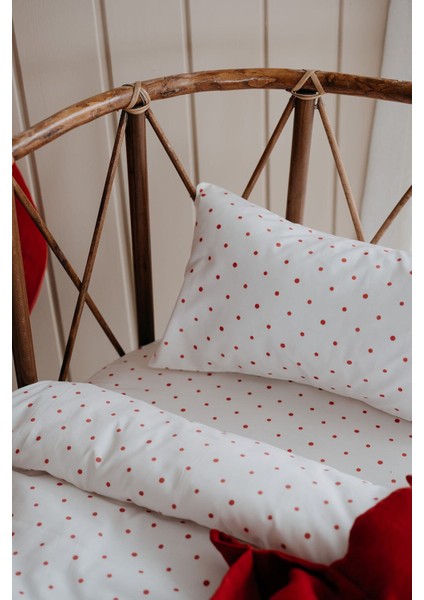 Park Yatak Nevresim Takımı (80X110) | Red Dots modelleri