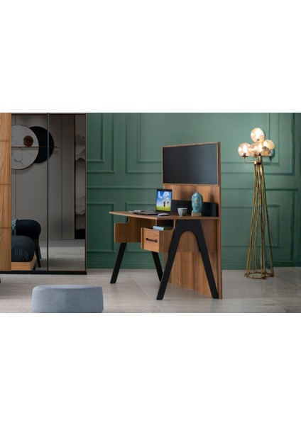 Pera Yazı Tahtalı Çalışma Masası