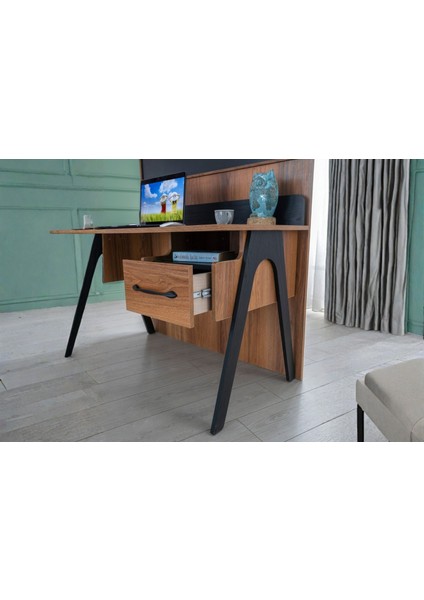 Pera Yazı Tahtalı Çalışma Masası fiyatları