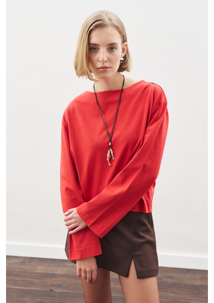 Kayık Yaka Uzun Kol Tshırt Kırmızı