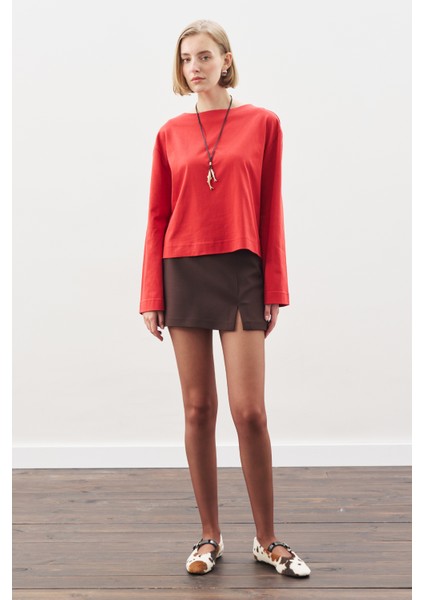 Kayık Yaka Uzun Kol Tshırt Kırmızı fiyatları