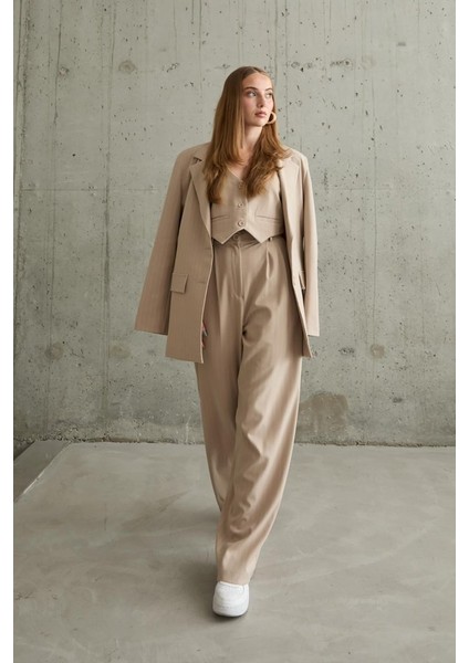 Bej Çizgili Ceket - Yelek ve Pantolon Takım fiyatları