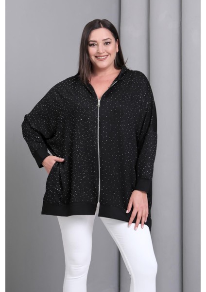 Kadın Büyük Beden Siyah, Kapüşonlu Fermuarlı, Ön ve Kollar Taş Detaylı Astarsız Tunik Ceket 65N39195