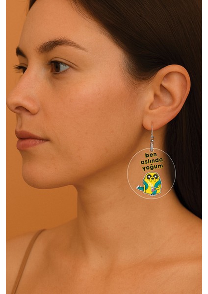 Kadın Küpe Temalı Motifli Gümüş Kancalı Yuvarlak Şeffaf Küpe Ben Aslında Yoğum