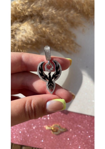 Anka Kuşu Siyah Mineli Kolye Ucu Kanatlı Kolye Ucu Trend ve Zarif Kolye Ucu Sevgiliye Hediye 925