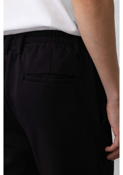 Akira Örme Pike Kumaş Beli Lastikli Fermuarlı Erkek Pantolon - Siyah