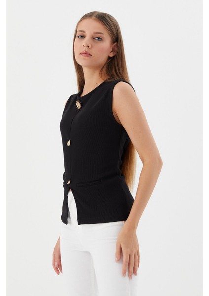 Tasarım Düğmeli Bluz Sıyah fırsatları