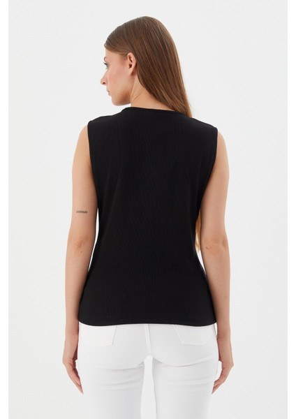 Tasarım Düğmeli Bluz Sıyah indirimleri