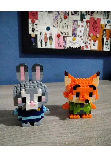 Figür (Rastgele 1 Model Gönderilir) indirimleri