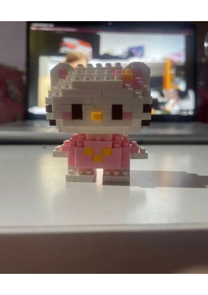 Figür (Rastgele 1 Model Gönderilir)