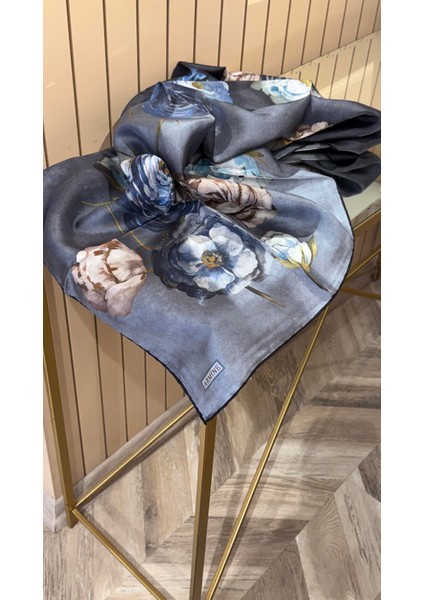 2025 Desenli Saf Ipek Twill Eşarp 9419-36 fiyatları