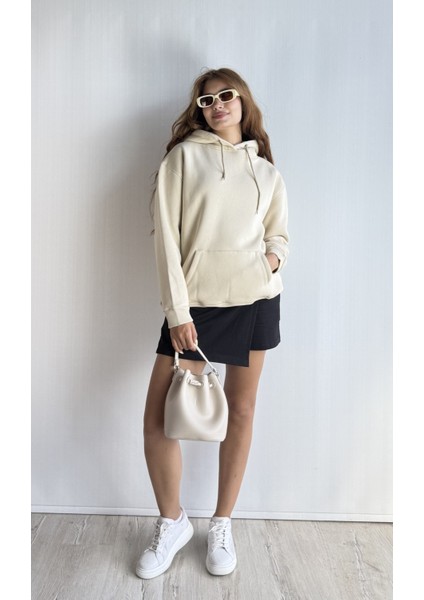 Kadın Kapüşonlu Kanguru Cepli Oversize Sweatshirt modelleri