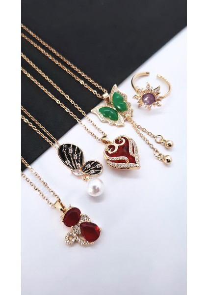 Sihirli Takı Kutusu Renkli Dünyalar 01