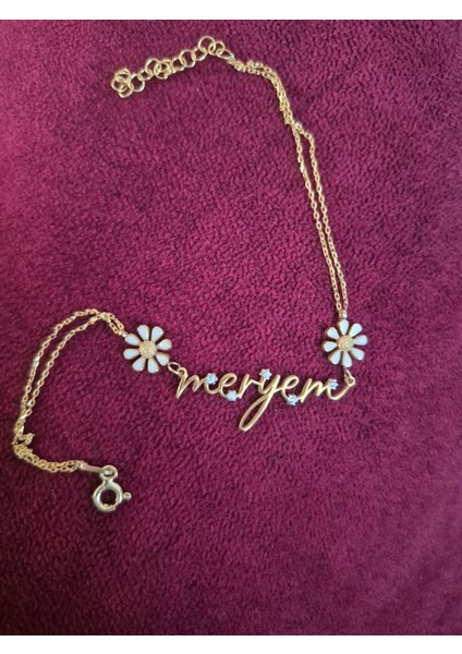 925 Ayar Papatya Silver Taşlı Papatyalı Imza Bileklik fırsatları