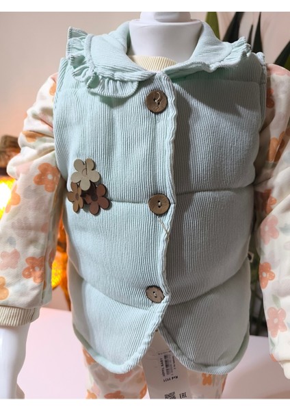 Kız Bebek Çiçek Desenli Üçlü Takım (Omuzdan Çıtçıtlısweatshirt+Fitilli Yelek+Pantolon) indirimleri