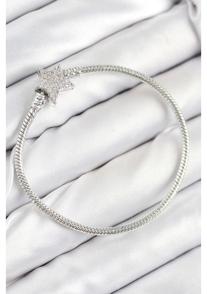 Bfs Pirinç Charm Zirkon Taşlı Yıldız Model Gümüş Renk Kadın Bileklik