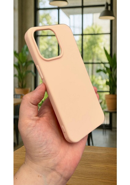 iPhone 16 Pro Max - Silikon Darbe Emici Klasik Korumalı Rubber Kılıf modelleri