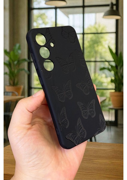 Samsung Galaxy S24 - Siyah Kelebek Desenli Silikon Darbe Emici Klasik Korumalı Rubber Kılıf modelleri
