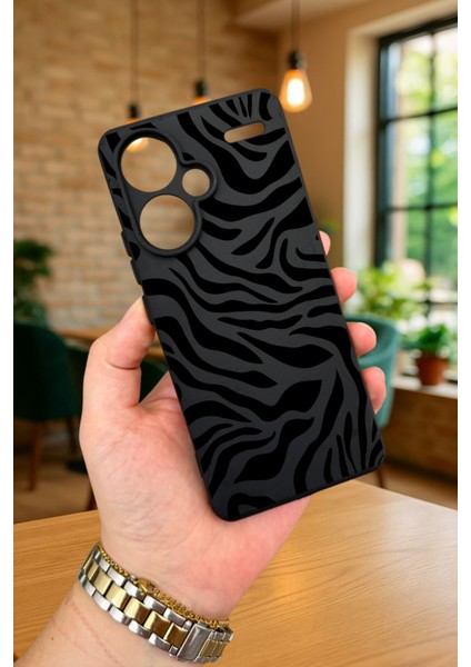 Redmi Note 13 Pro Plus Zebra Desenli Silikon Darbe Emici Klasik Korumalı Rubber Kılıf