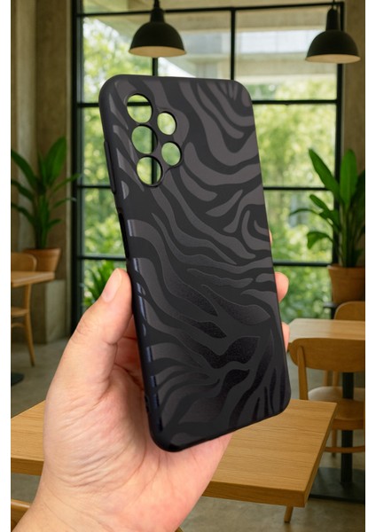 Samsung Galaxy A13 Uyumlu Zebra Desenli Silikon Darbe Emici Klasik Korumalı Rubber Kılıf modelleri