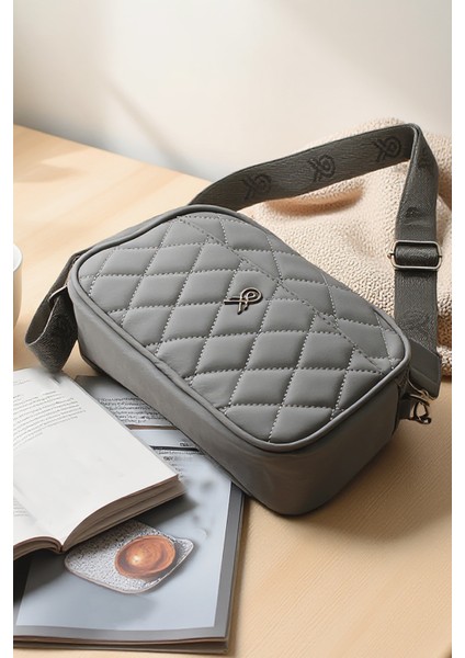 Astarlı Askılı Kapitone 4 Bölmeli Kadın El ve Omuz Çantası 111002 fiyatları