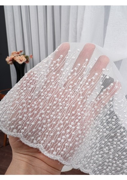 Etek Nakış Işlemeli Tül Perde (1/3 Sık Pile)