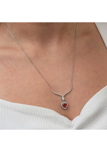 Gümüş Kırmızı Zirkon Taşlı Kalp Kadın Kolye