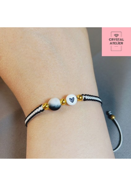 Beşiktaş Kalpli Top Boncuklu Taraftar Makrome Bileklik – El Yapımı Siyah Beyaz Unisex Hediyelik Takı - Beşiktaş Bileklik - Makrome Bileklik - Siyah Beyaz Taraftar Bileklik