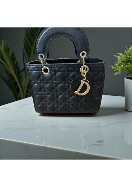 El Omuz Kadın Çanta