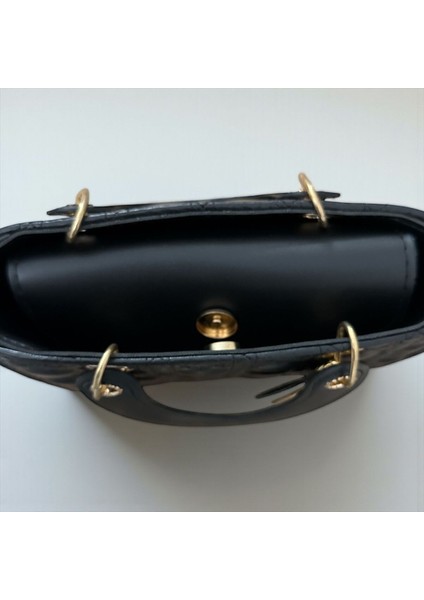 El Omuz Kadın Çanta fırsatları