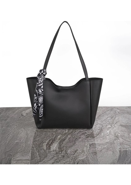 Elena Siyah Mat Fermuar Detaylı Kadın Omuz Çantası