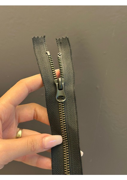 24X3 cm Siyah Dişli Fermuar