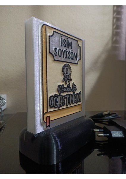 Öğretmene Hediyelik Isimli Dekoratif LED Lamba M6 - Kablolu Adaptörlü - Beyaz LED Işıklı