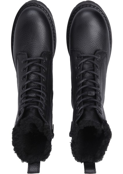 Kadın Bot Marka Logo Detaylı Kalın Tabanlı Full Bağcıklı Kışlık Kadın Ayakkabı modelleri