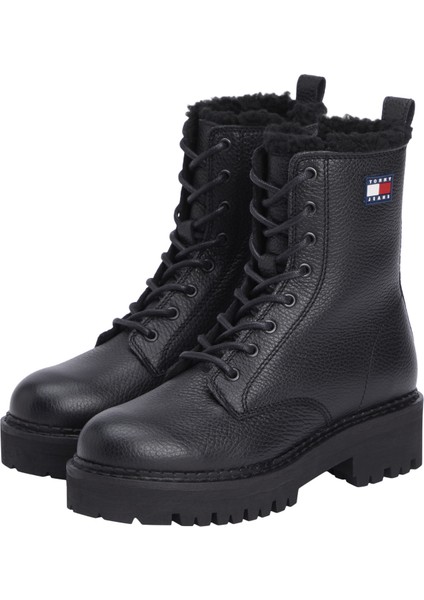 Kadın Bot Marka Logo Detaylı Kalın Tabanlı Full Bağcıklı Kışlık Kadın Ayakkabı