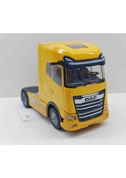 // 1:50 Ölçek Metal -Daf Tır Kupası - 12 cm Uzunluğundadır. Sesli -Işıklı