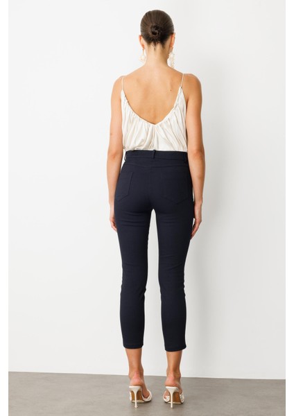 Dar Paça Pamuk Pantolon-Lacı